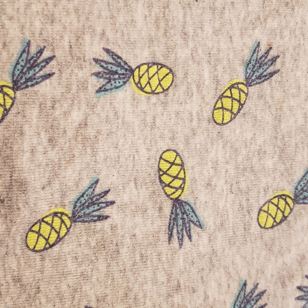 Floral and Pineapple Kids Tank Tops Cherokee And Falls Creek Size 10/12 - Picture 13 of 16
